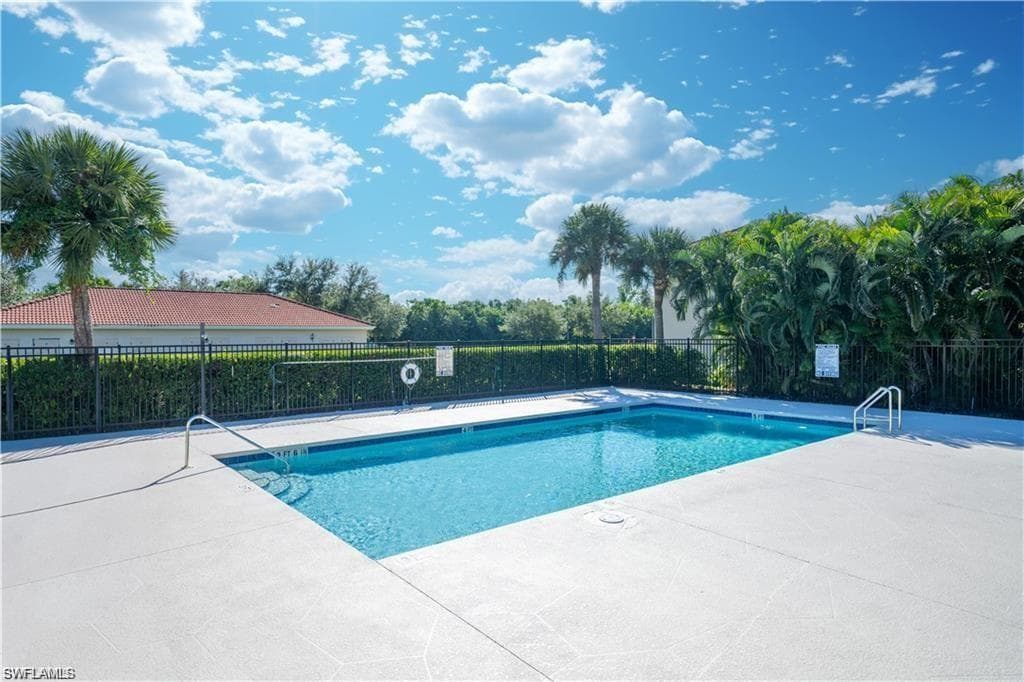 4172 Castilla CIR 201-25