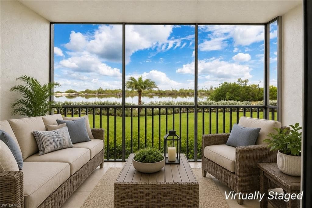 6900 Estero BLVD 104-23