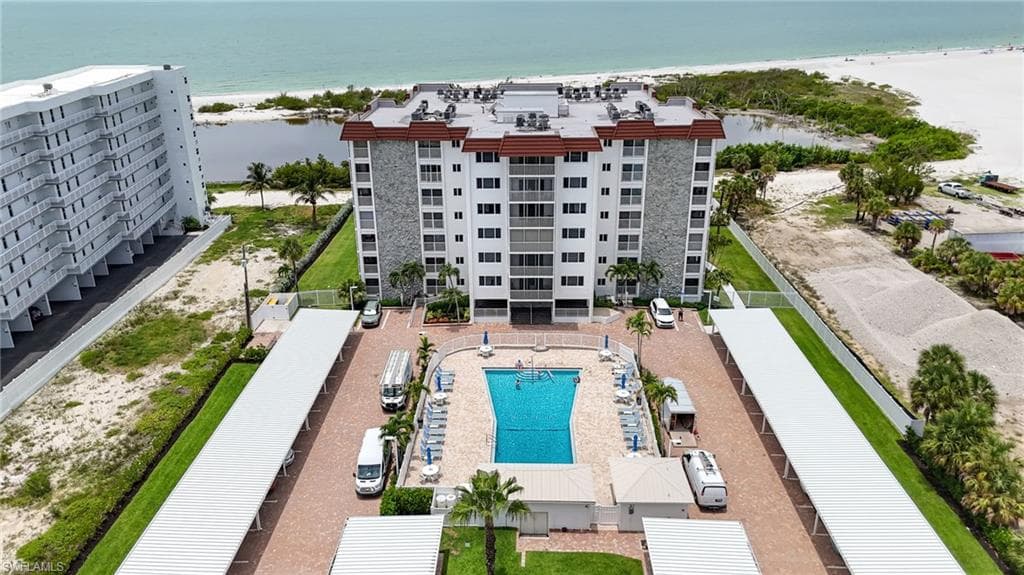 6900 Estero BLVD 104-1