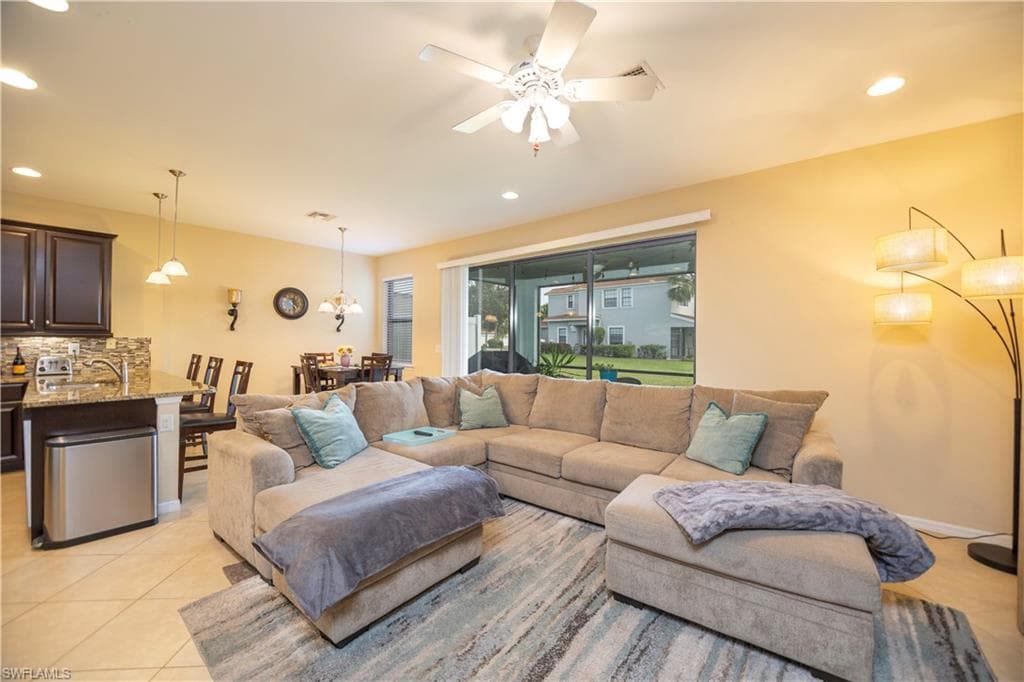 14758 Sutherland AVE 412-3
