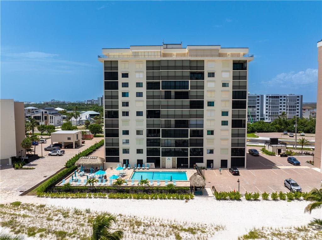 8400 Estero BLVD 502-24