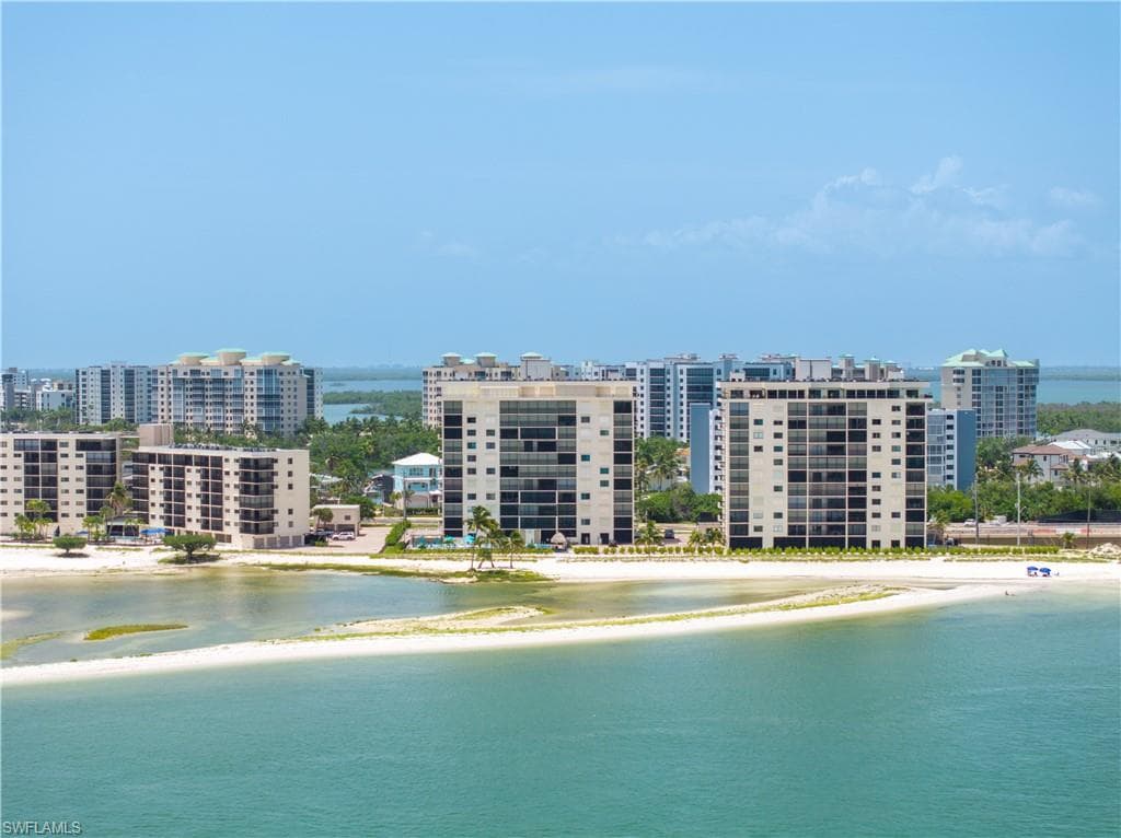 8400 Estero BLVD 502-34