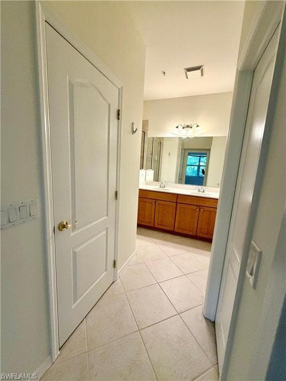 4381 Lazio WAY 502-12