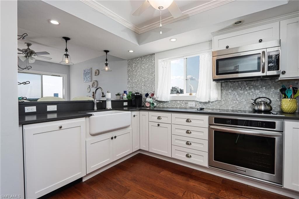 26000 Hickory BLVD 701-3