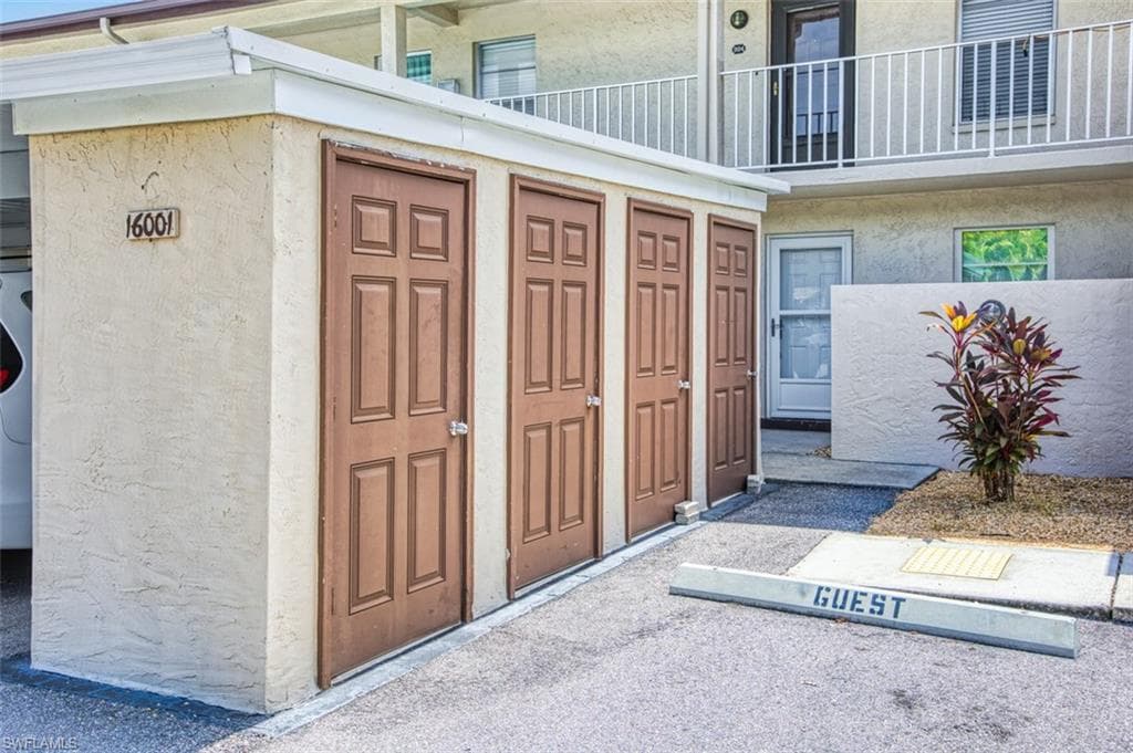 16001 Dublin CIR 203-31