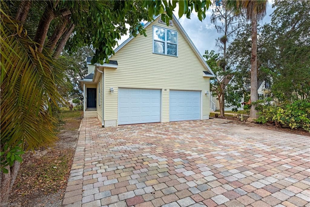 481 Leawood CIR-16