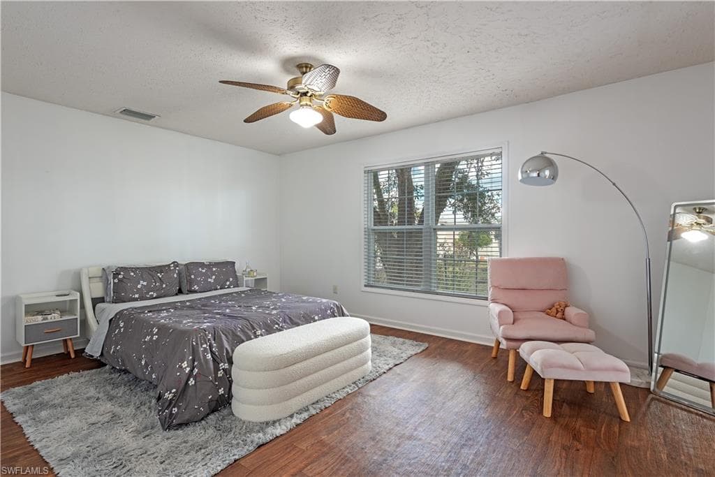 481 Leawood CIR-12