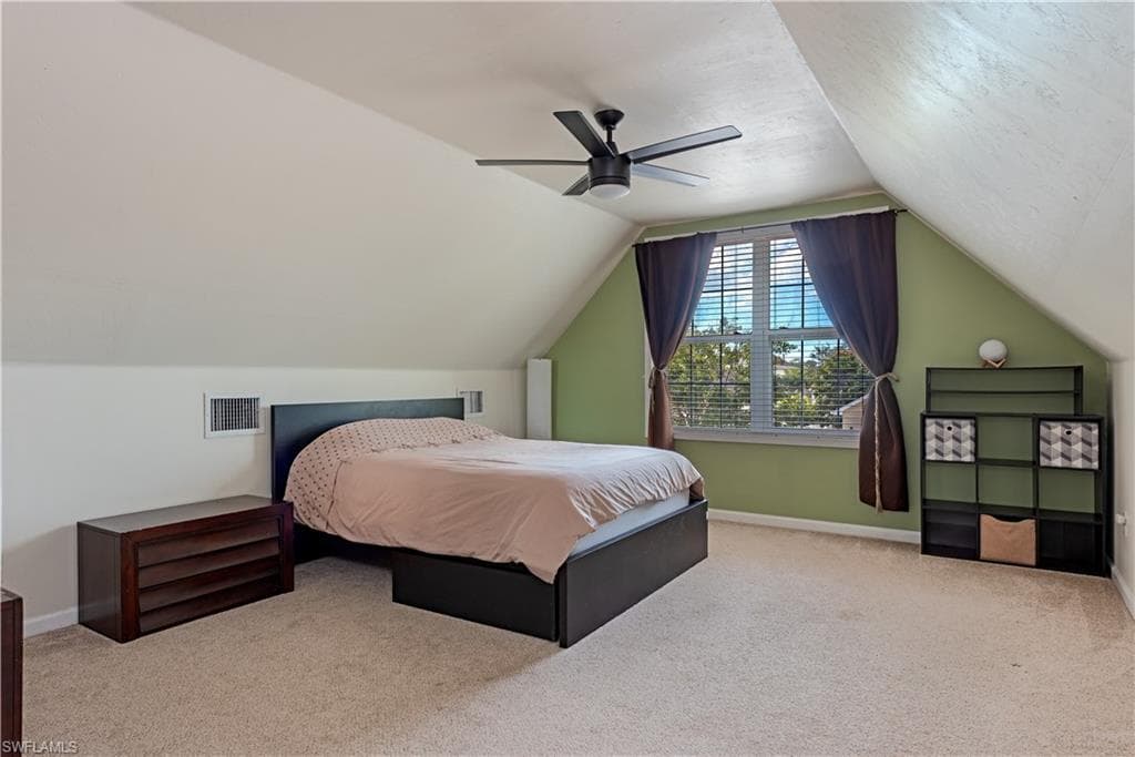 481 Leawood CIR-7