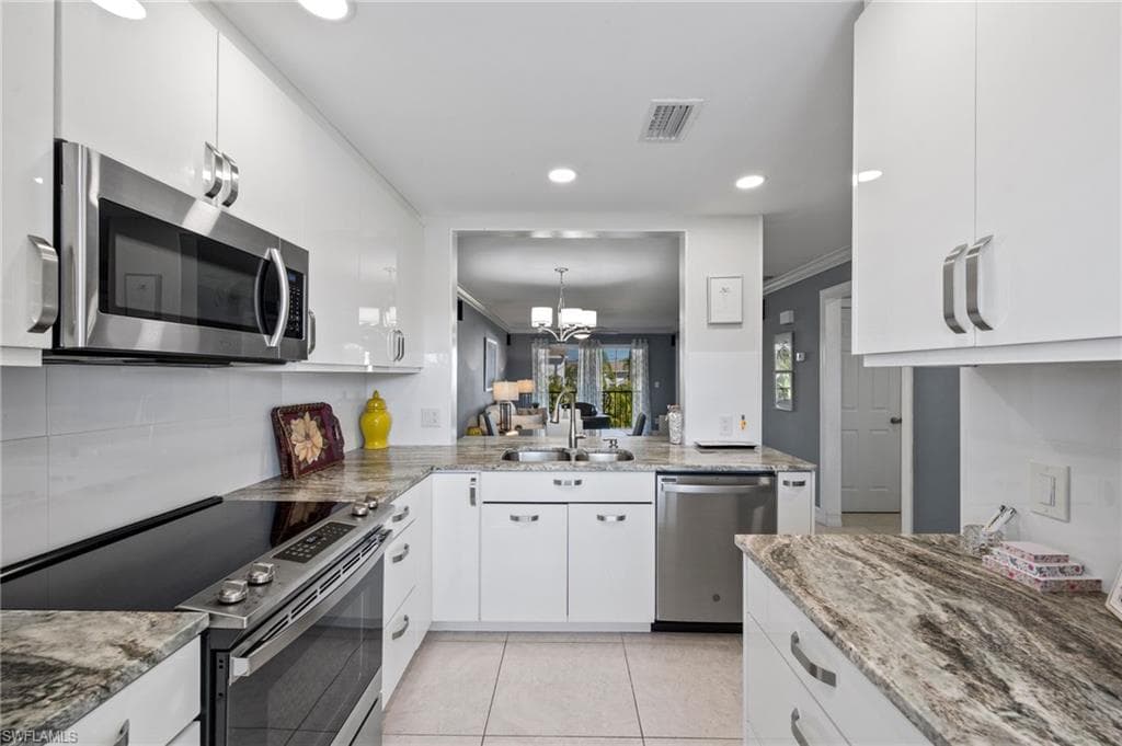 1519 Cape Coral PKWY W 9-2