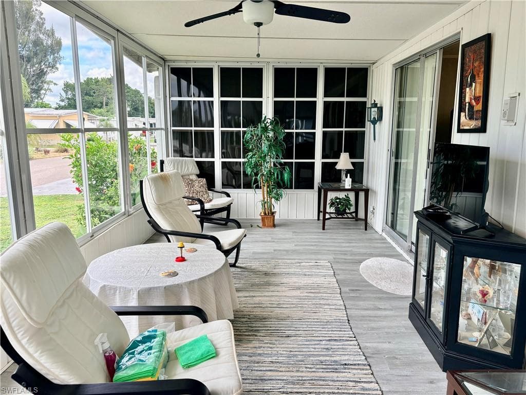 2777 Indianwood DR-12