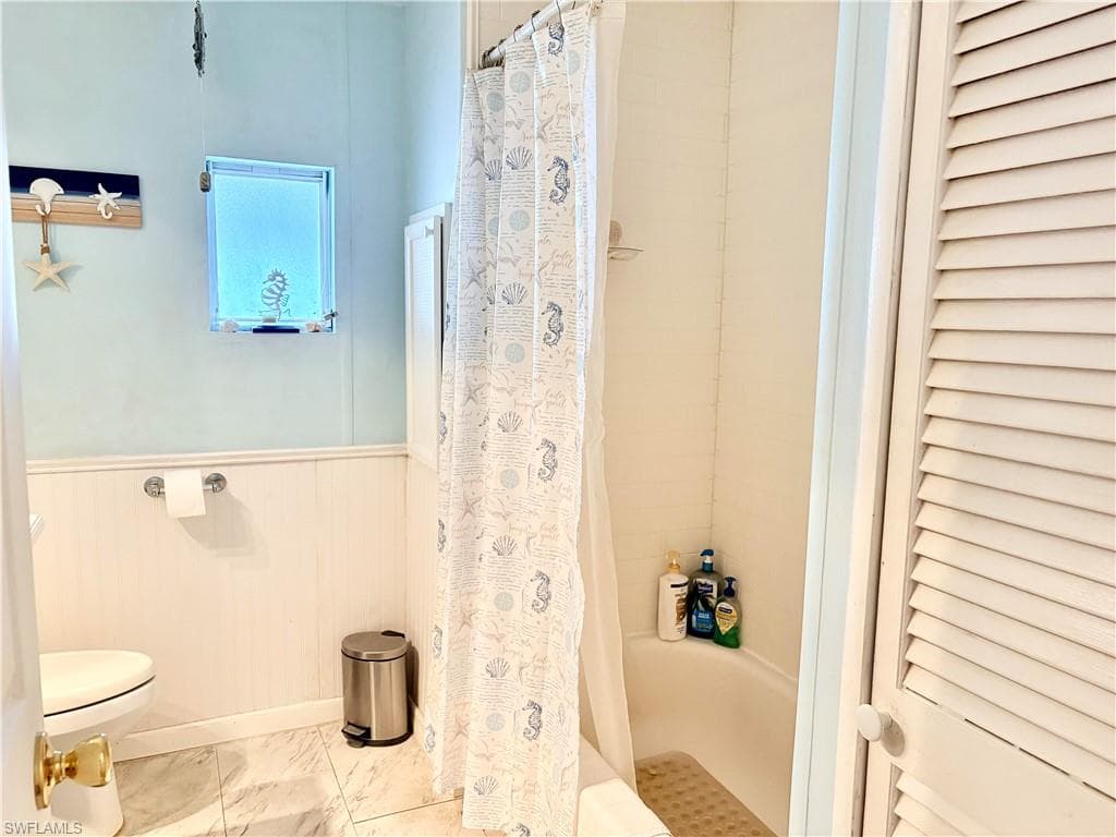 2777 Indianwood DR-30