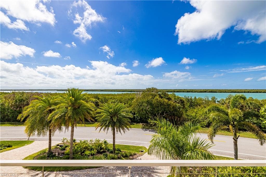 1247 Blue Hill Creek DR-3