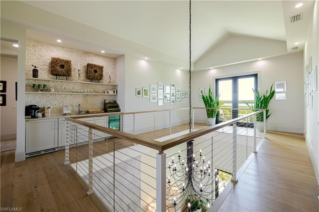 1247 Blue Hill Creek DR-25