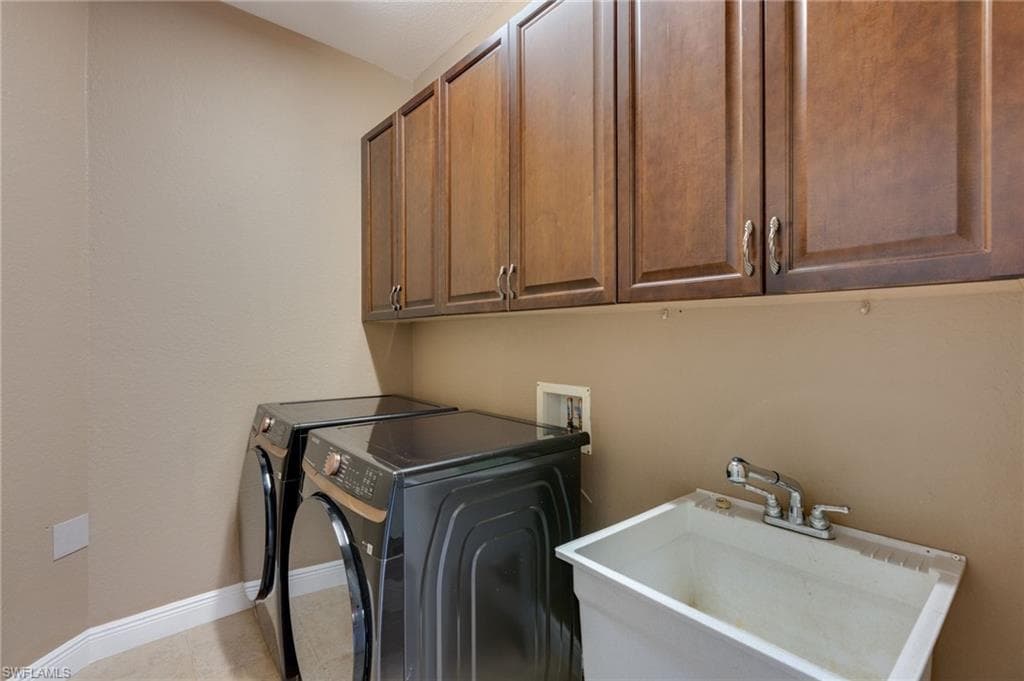 20886 Torre Del Lago ST-22