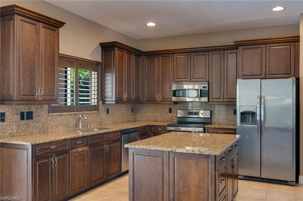 20886 Torre Del Lago ST-9