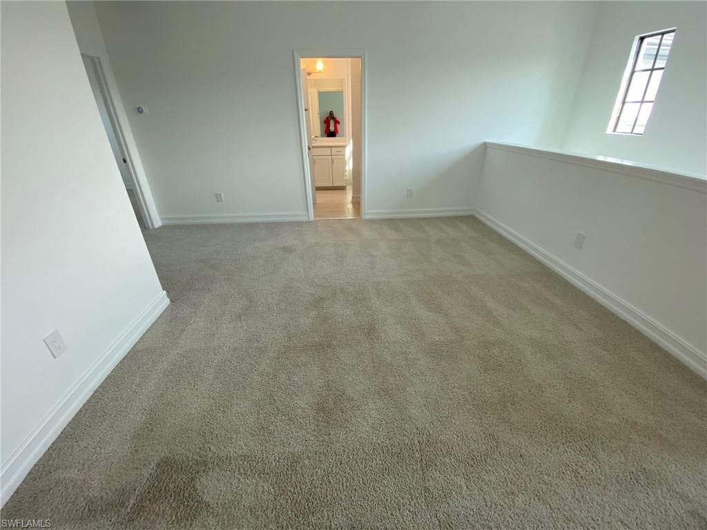 7530 Rockefeller DR-13