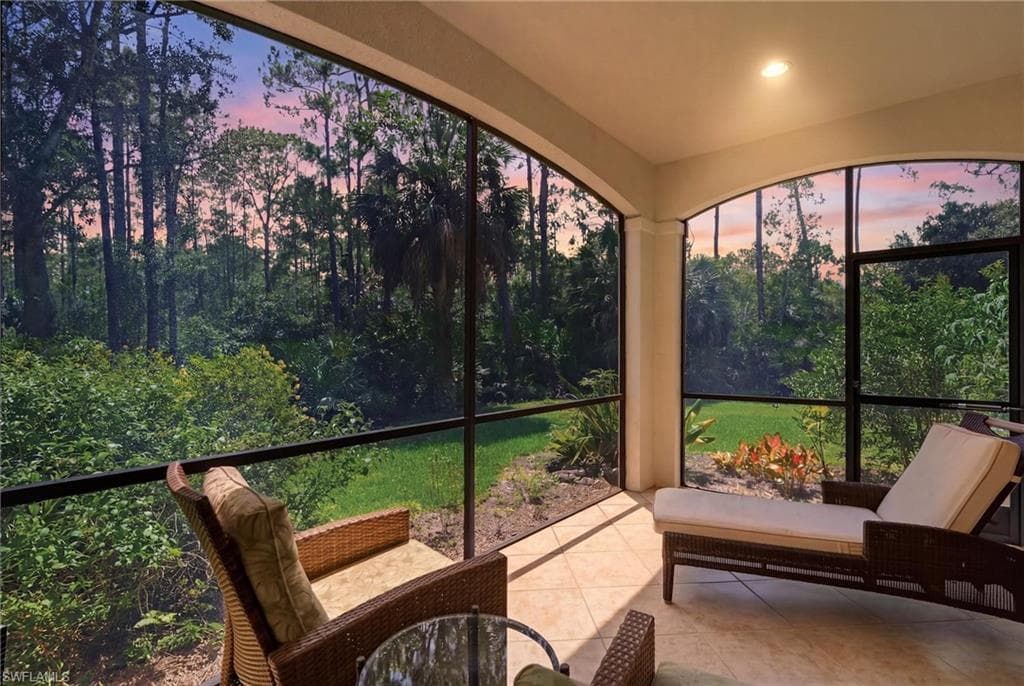2886 Castillo CT 101-2