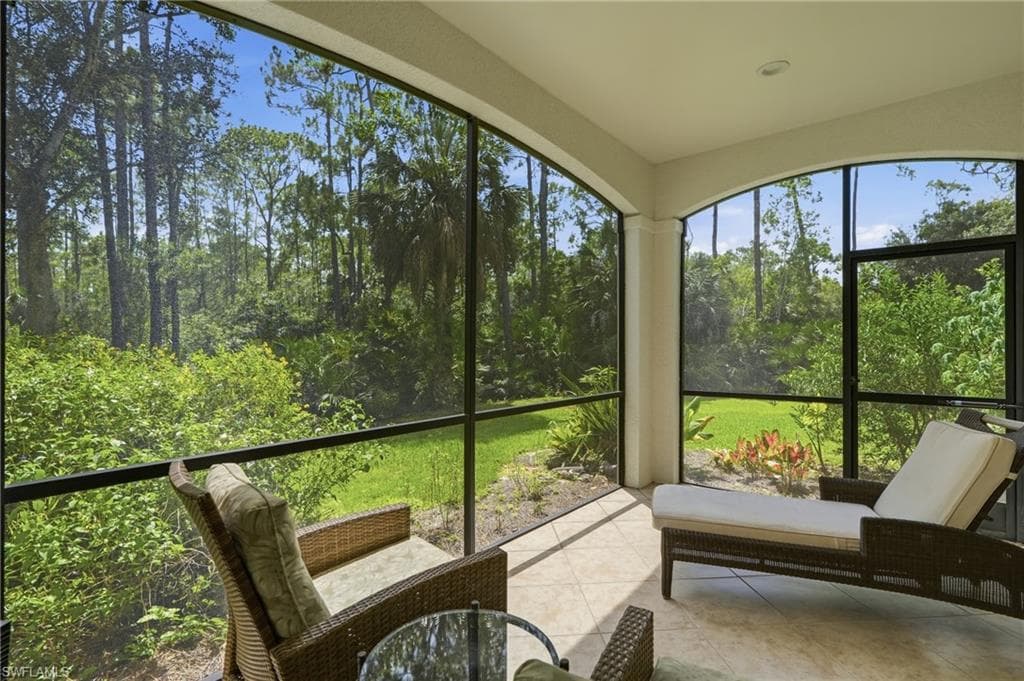 2886 Castillo CT 101-30