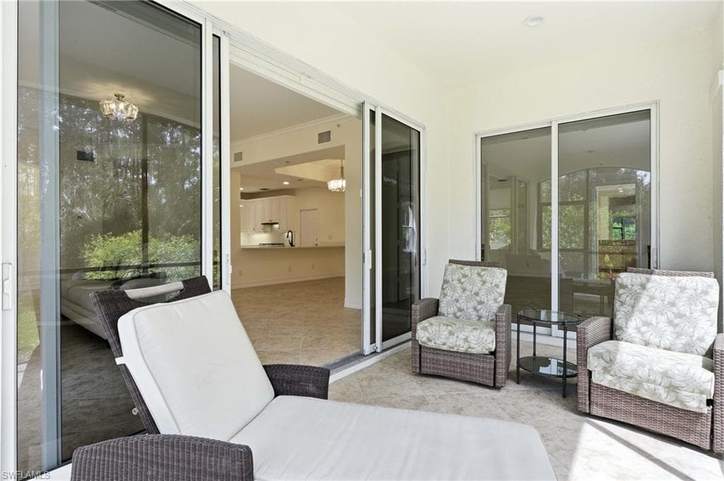 2886 Castillo CT 101-29