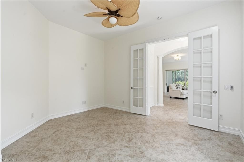 2886 Castillo CT 101-25