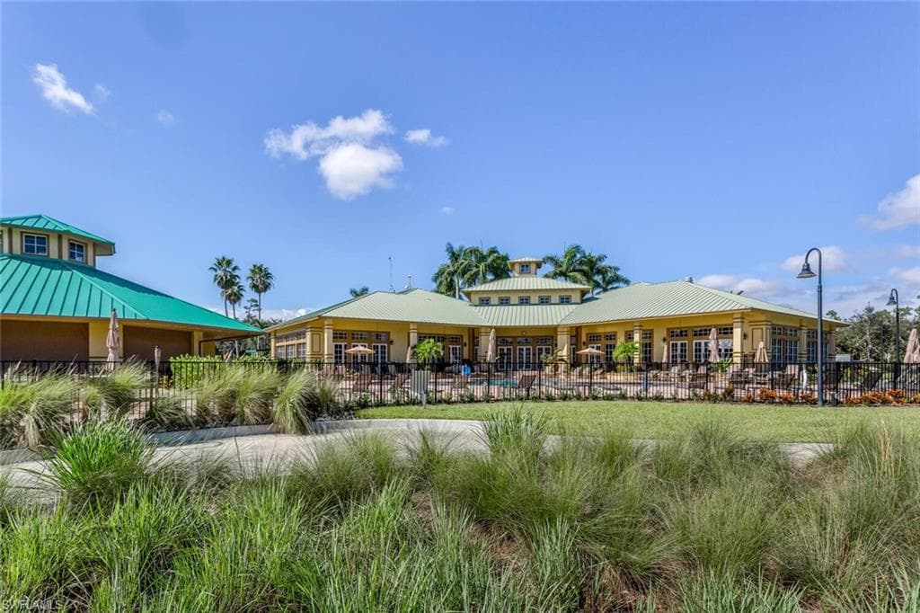 3960 Loblolly Bay DR 203-26