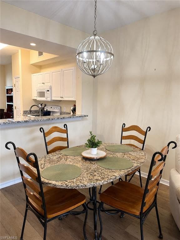 3960 Loblolly Bay DR 203-5
