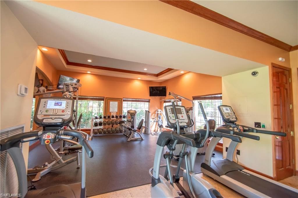 1220 Wildwood Lakes BLVD 201-32