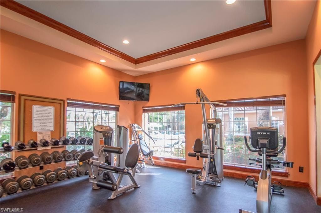 1220 Wildwood Lakes BLVD 201-33