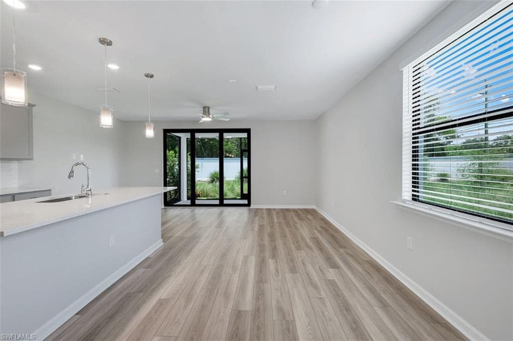 27907 Radiant CT-9