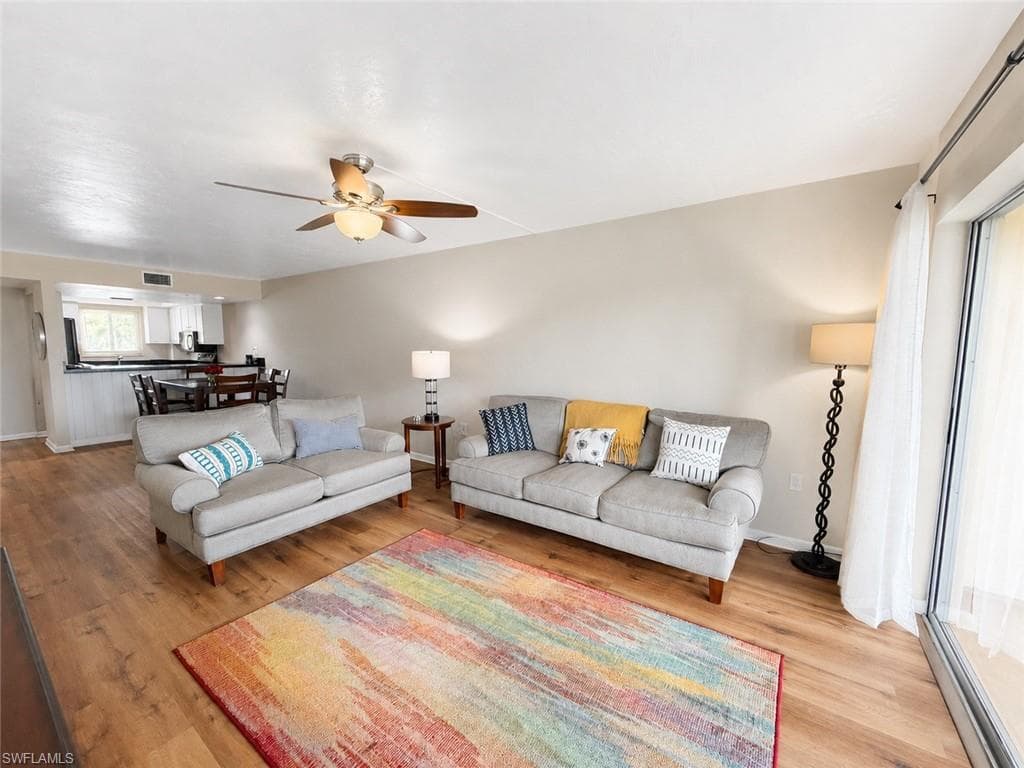 2079 Barkeley LN 13-1