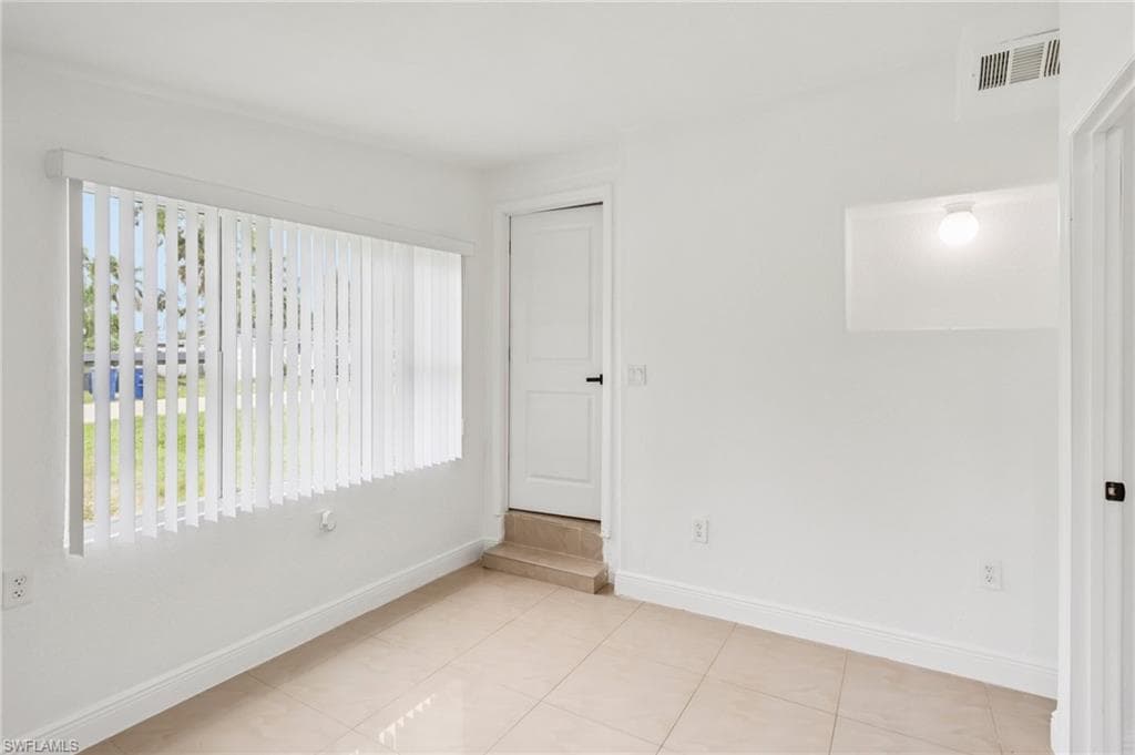 89 Cabana AVE-7