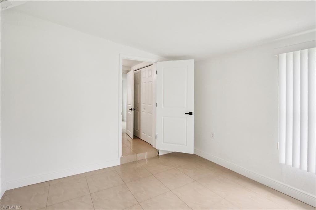 89 Cabana AVE-15