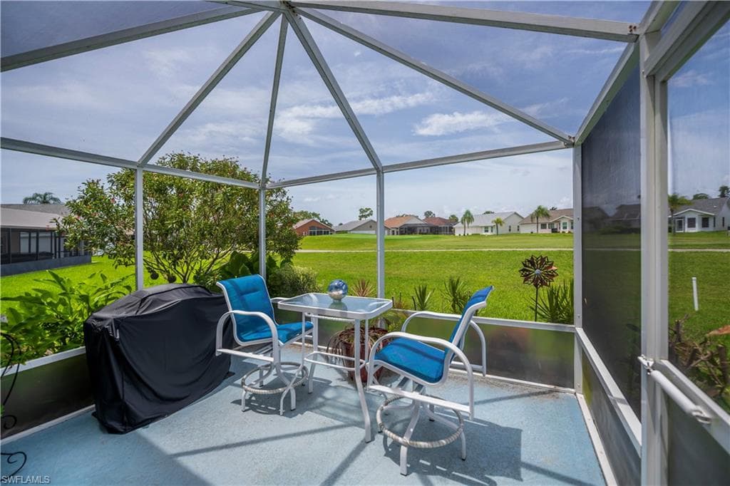 17751 Pineapple Palm CT-38