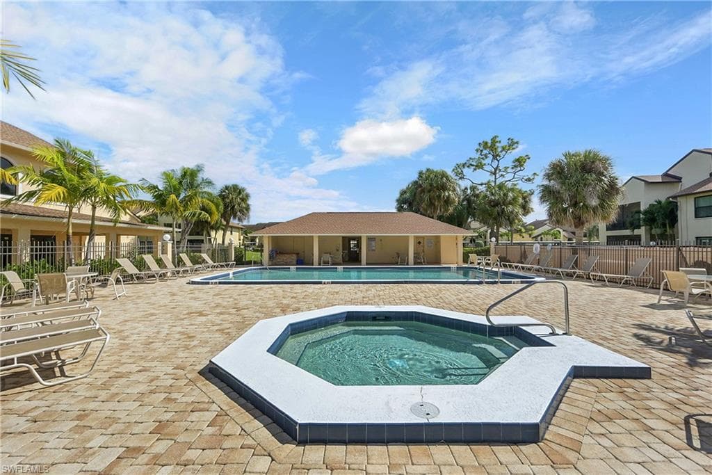 8474 Charter Club CIR 13-31