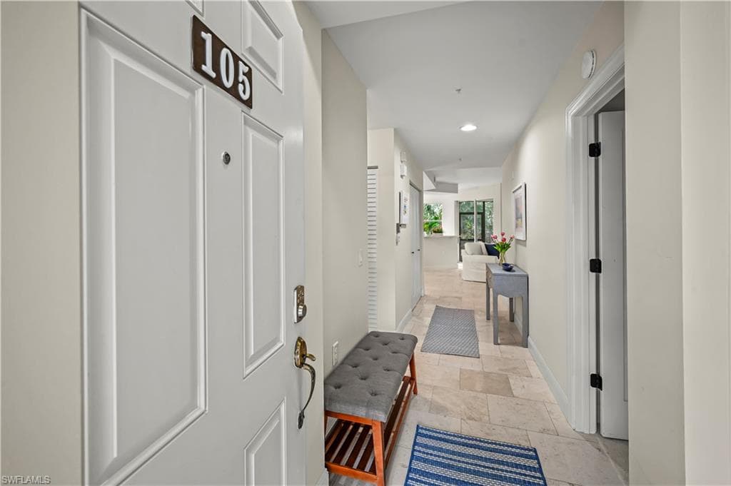 20940 Island Sound CIR 105-22