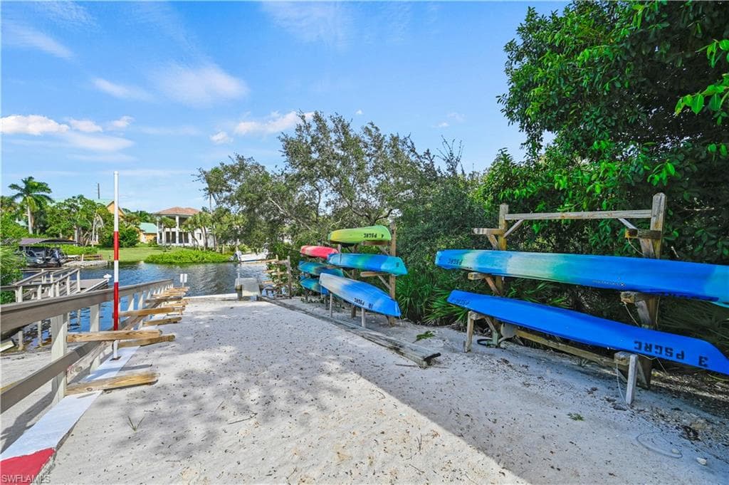 20940 Island Sound CIR 105-34