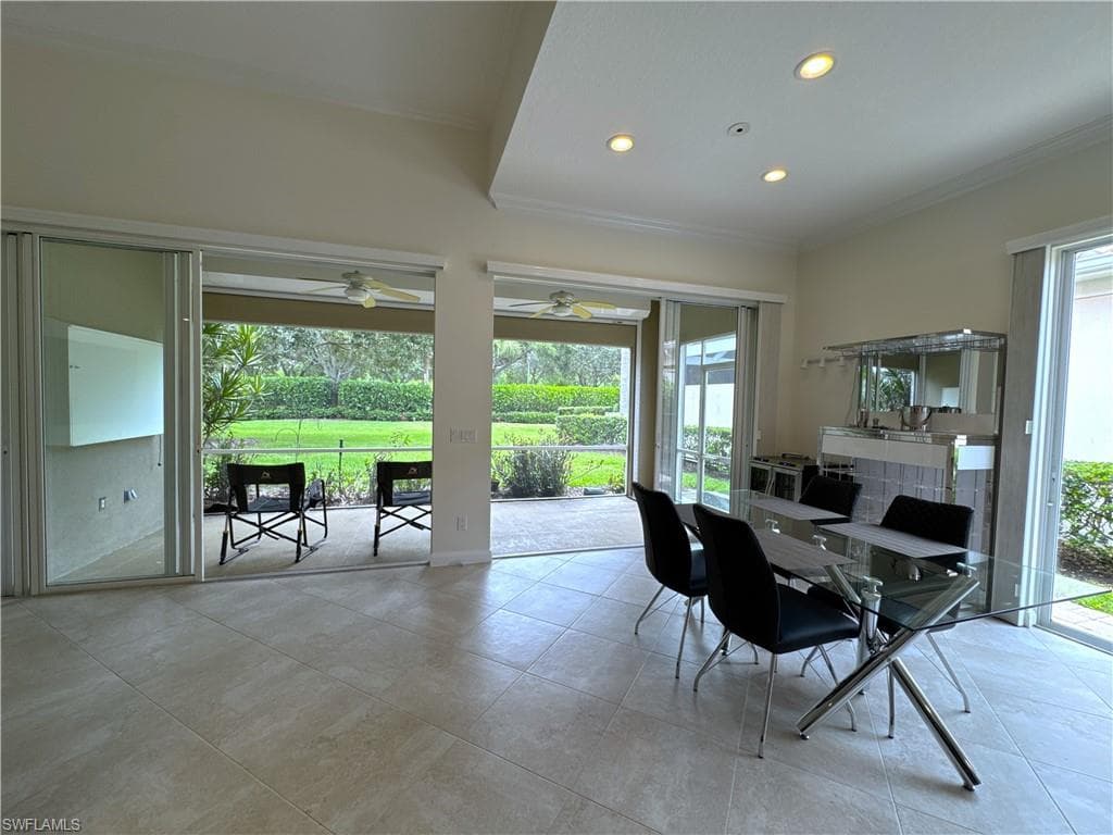 4402 Novato CT-23