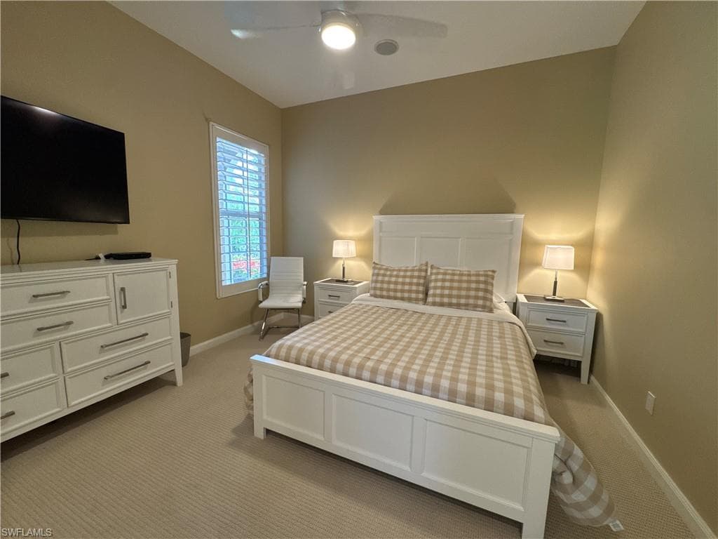 4402 Novato CT-14