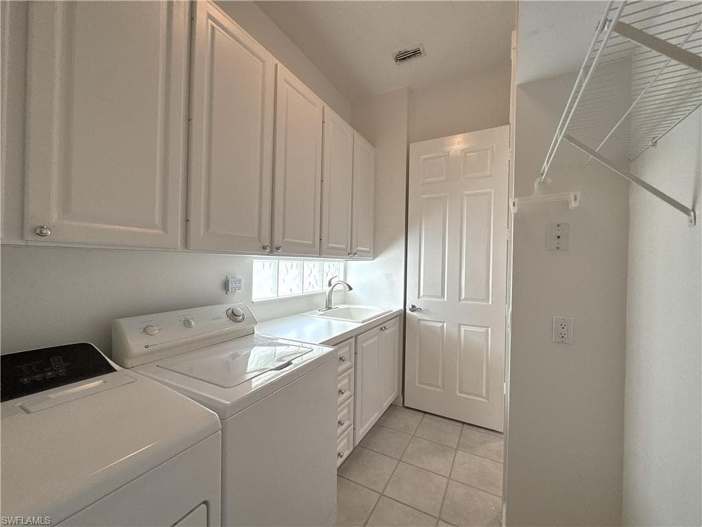 4402 Novato CT-19