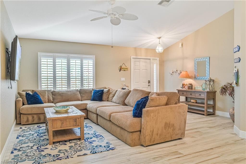 9660 Pineapple Preserve CT-6