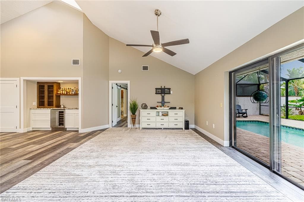 5424 Harbour Castle DR-7