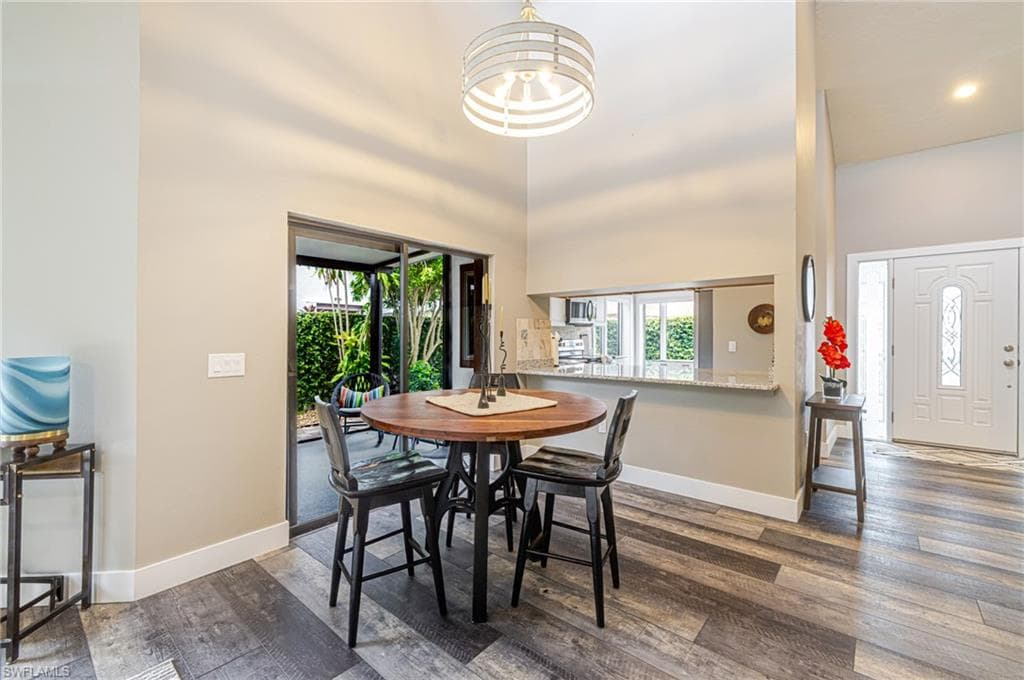 5424 Harbour Castle DR-10