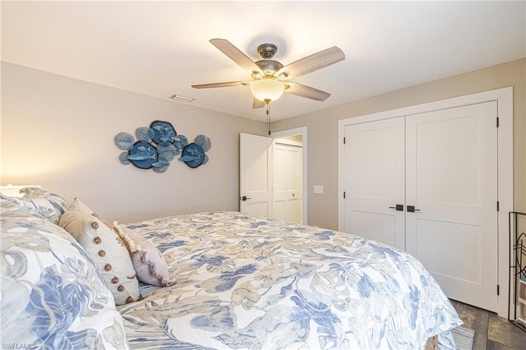 5424 Harbour Castle DR-25