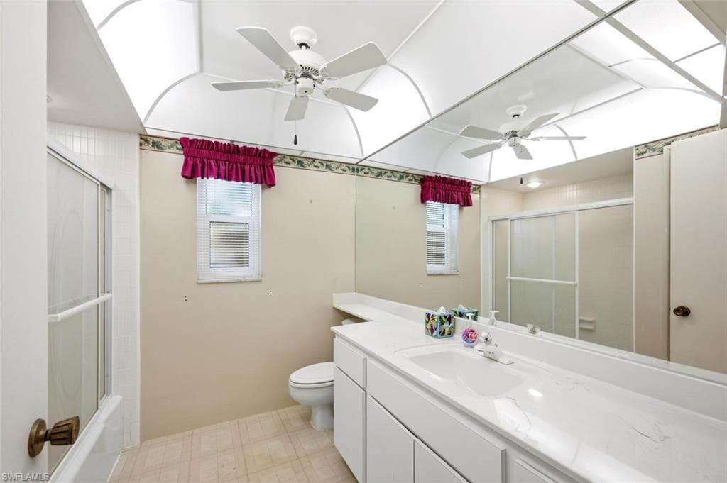 4443 Lakewood BLVD-26