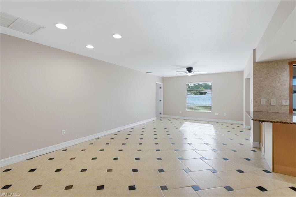 18155 Wood DR-8