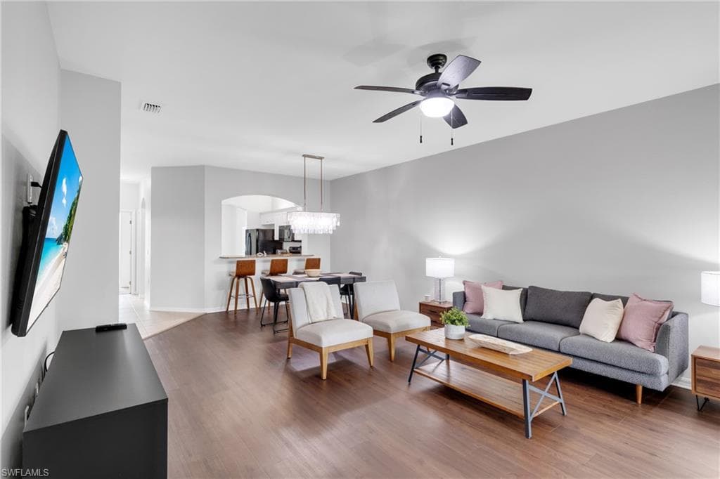 1320 Charleston Square DR 103-28
