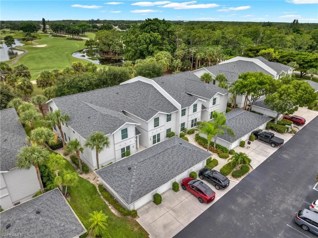 1320 Charleston Square DR 103-8