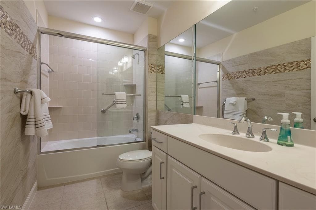 6954 Avalon CIR 702-9