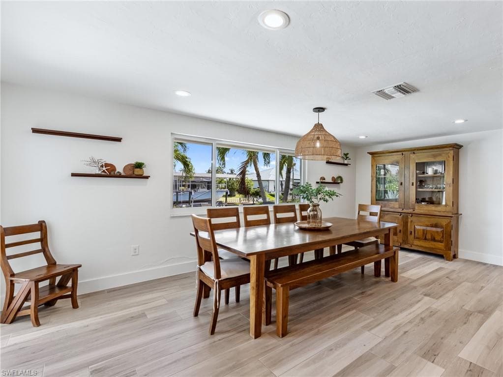 1029 Wittman DR-14