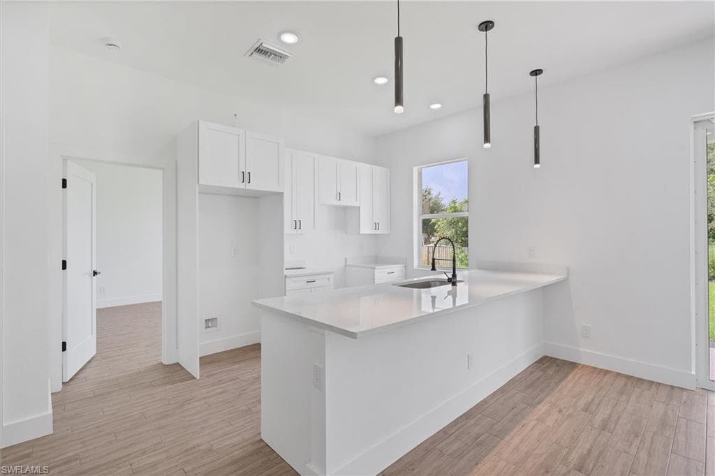 2503 Tena AVE N-13